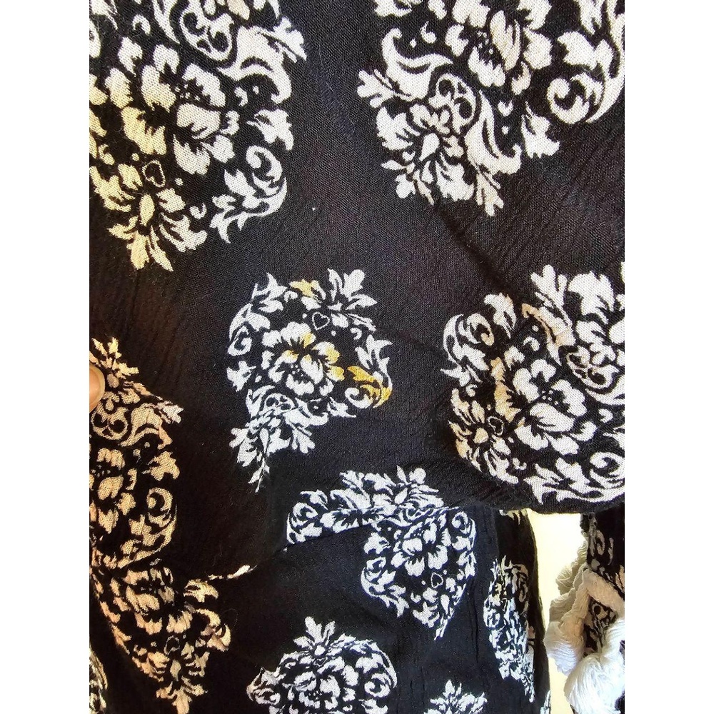 ALWAYS FOR ME Black White Damask Pom-Pom Boho Swimsuit Cover Up Womens Size 1X - Picture 4 of 5